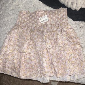 New with tags floral Smocked skirt